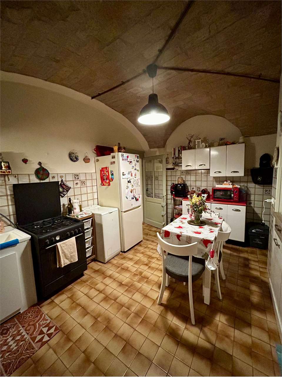 CASALNOCETO terratetto in centro storico a Casalnoceto CASALNOCETO terratetto in centro storico a Casalnoceto