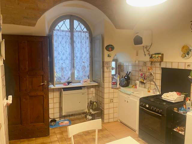 CASALNOCETO terratetto in centro storico a Casalnoceto CASALNOCETO terratetto in centro storico a Casalnoceto