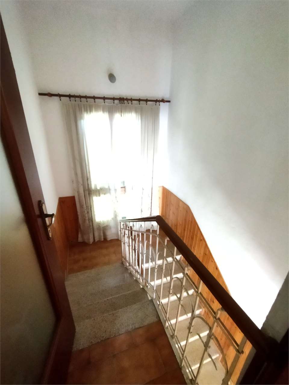 Montegioco casa indipendente con due appartamenti e cortile ideale B&B a Montegioco
