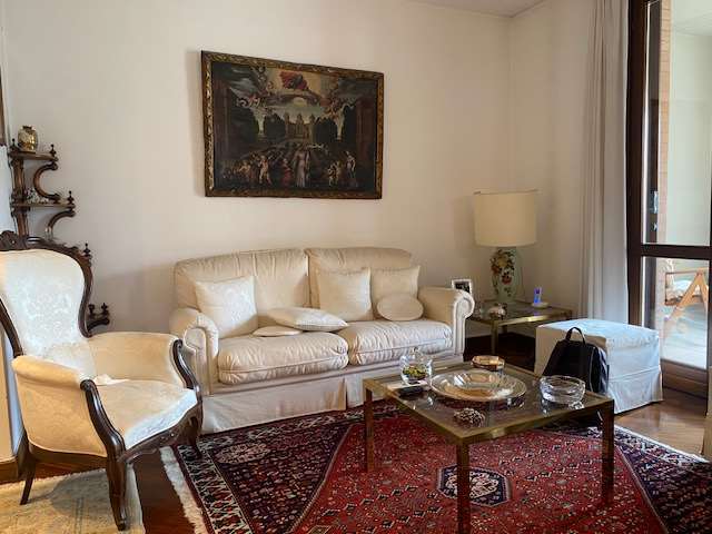 ELEGANTE APPARTAMENTO CON AMPIO TERRAZZO (NUDA PROPRIETA) a Alessandria ELEGANTE APPARTAMENTO CON AMPIO TERRAZZO (NUDA PROPRIETA) a Alessandria