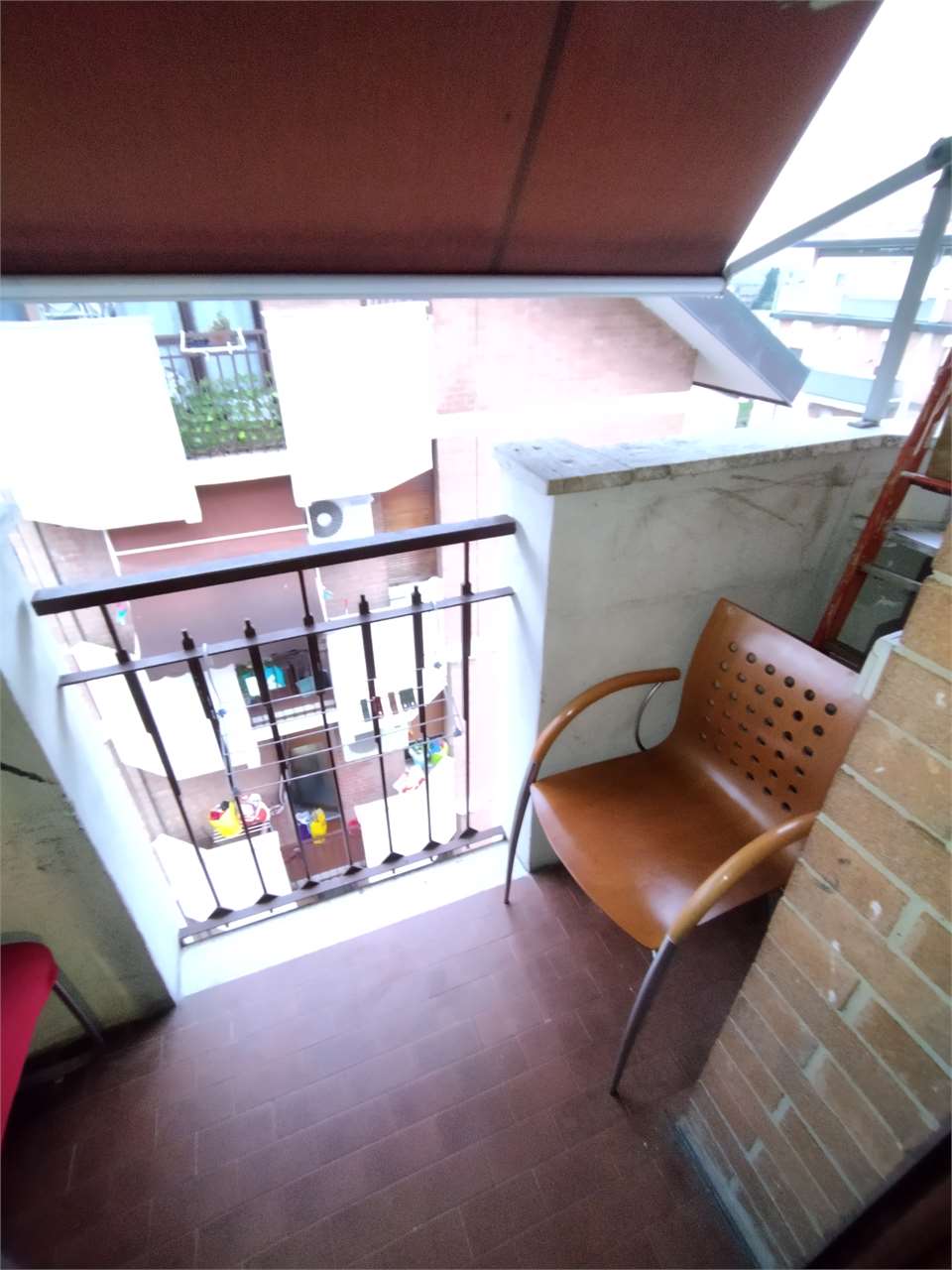 Tortona Mansarda con Potenziale – Ottimo Investimento (Zona Iper) a Tortona Tortona Mansarda con Potenziale – Ottimo Investimento (Zona Iper) a Tortona