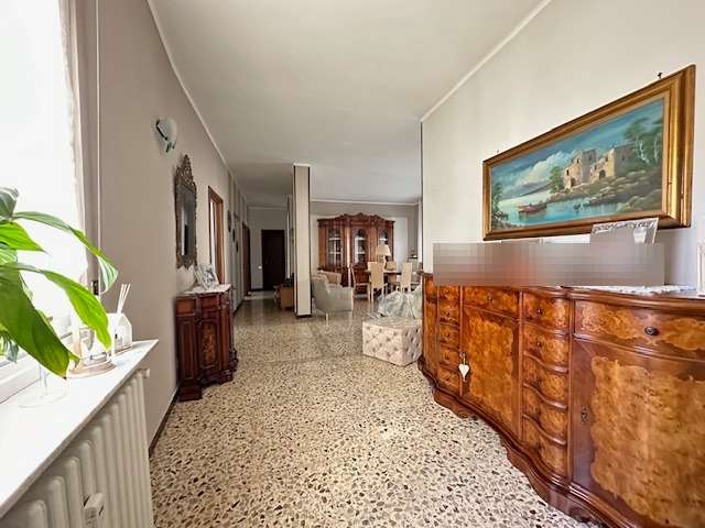 APPARTAMENTO TRILOCALE IN VENDITA A VOGHERA a Voghera