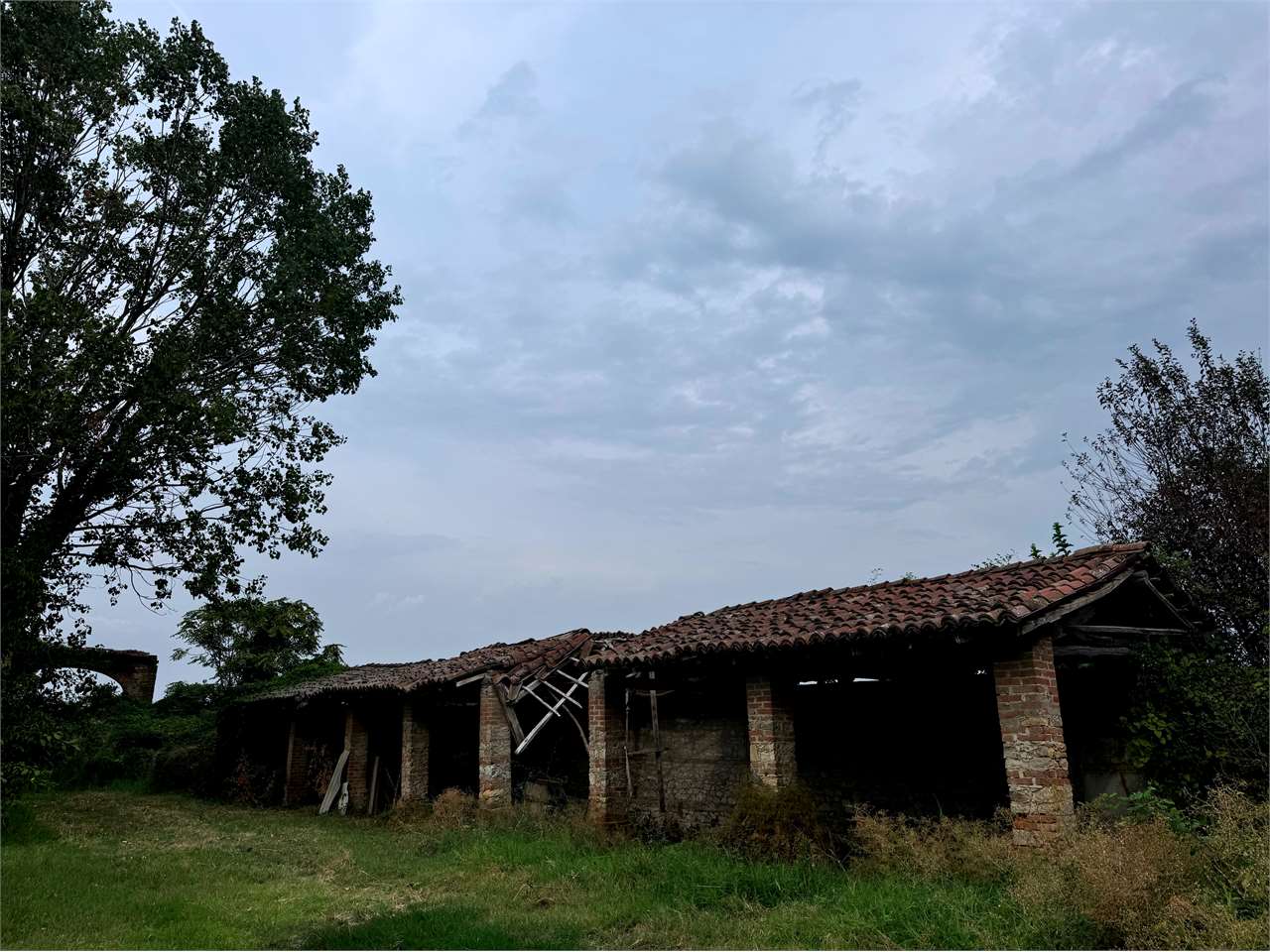 VENDITA CASCINA LOMBARDA a Voghera