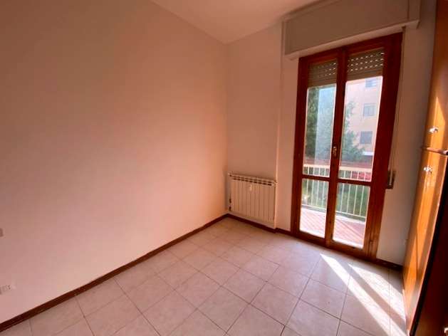 TRILOCALE IN VENDITA A VOGHERA a Voghera