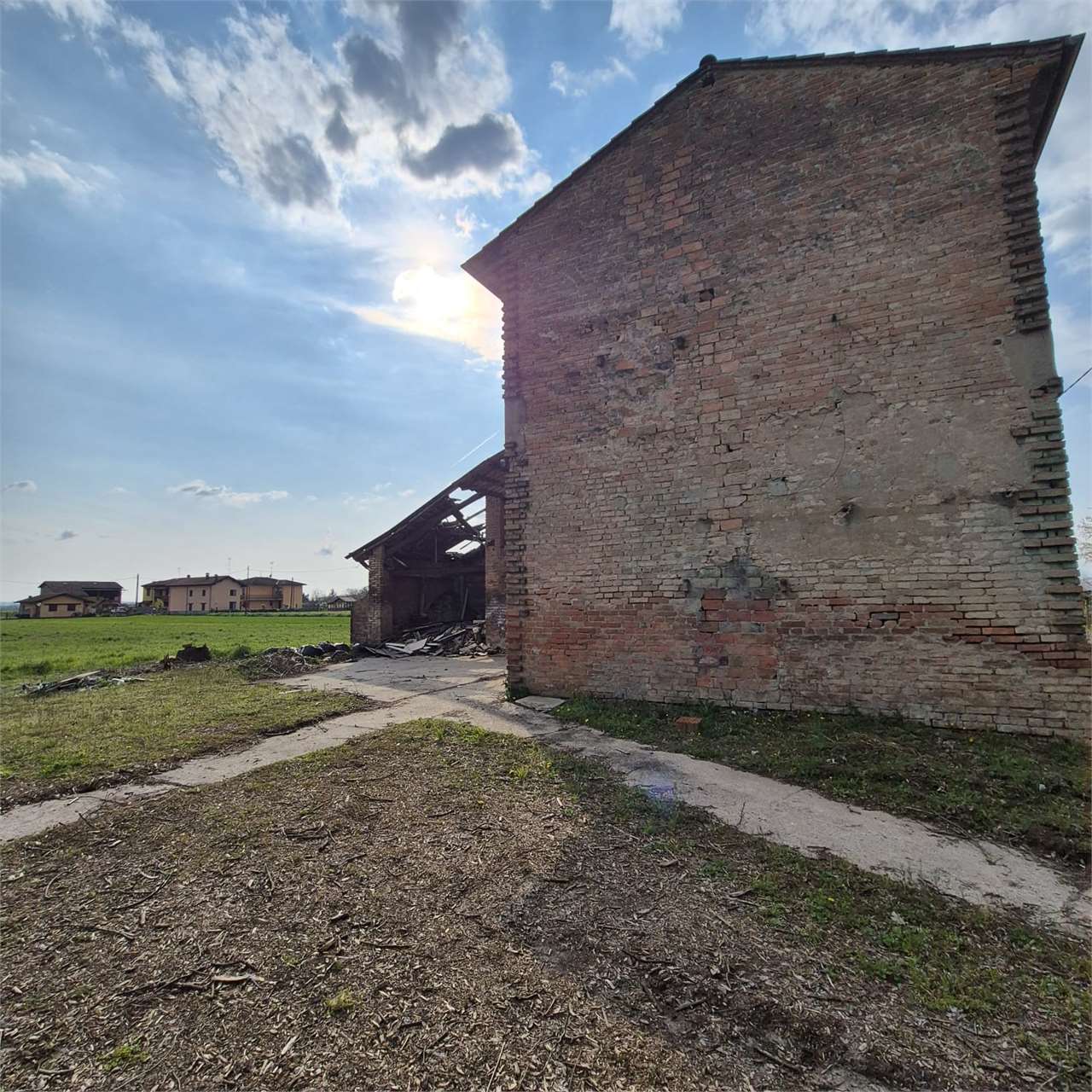 CASA IN VENDITA A VOGHERA a Voghera
