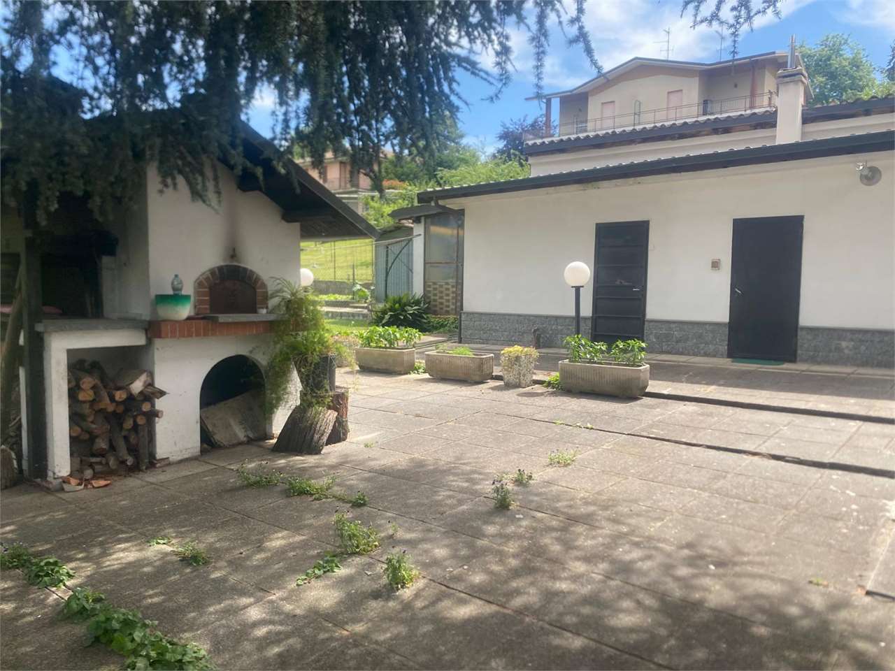 Tortona:  Elegante Dimora ai Piedi del Castello a Tortona