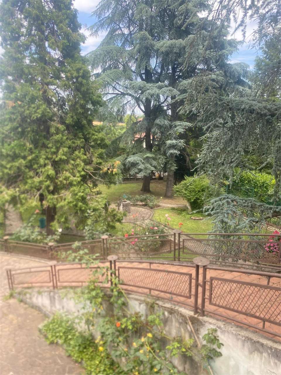 Tortona:  Elegante Dimora ai Piedi del Castello a Tortona