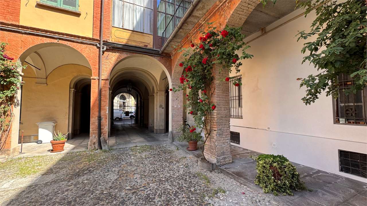 APPARTAMENTO CON TERRAZZO IN VENDITA A VOGHERA a Voghera APPARTAMENTO CON TERRAZZO IN VENDITA A VOGHERA a Voghera