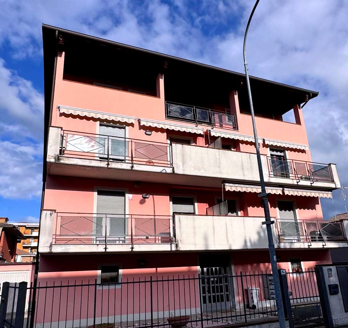 ATTICO CON TERRAZZI IN VENDITA A VOGHERA a Voghera ATTICO CON TERRAZZI IN VENDITA A VOGHERA a Voghera