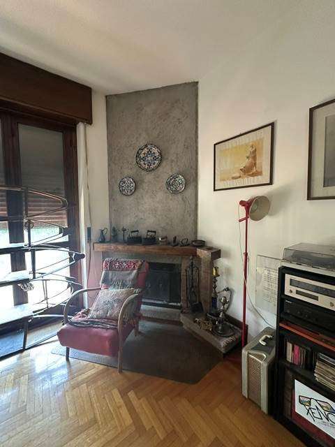 Tortona Casa Indipendente con Giardino e Box Triplo a Tortona Tortona Casa Indipendente con Giardino e Box Triplo a Tortona
