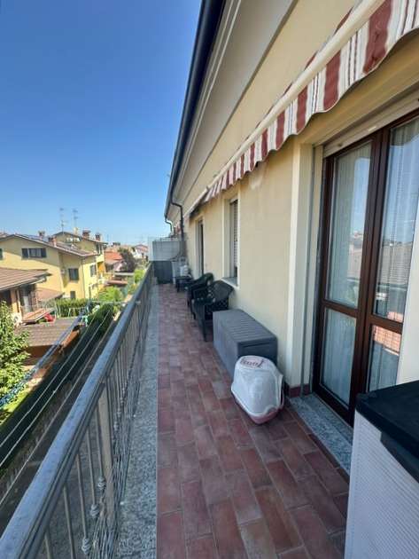 QUADRILOCALE ULTIMO PIANI SU DUE LIVELLI AMPIO BALCONE a Voghera QUADRILOCALE ULTIMO PIANI SU DUE LIVELLI AMPIO BALCONE a Voghera
