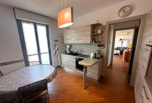 QUADRILOCALE ULTIMO PIANI SU DUE LIVELLI AMPIO BALCONE a Voghera QUADRILOCALE ULTIMO PIANI SU DUE LIVELLI AMPIO BALCONE a Voghera