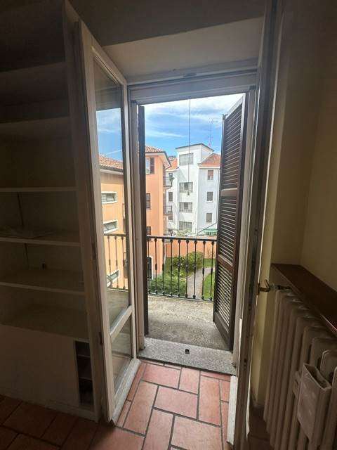 BILOCALE ARREDATO IN AFFITTO A PAVIA a Pavia BILOCALE ARREDATO IN AFFITTO A PAVIA a Pavia