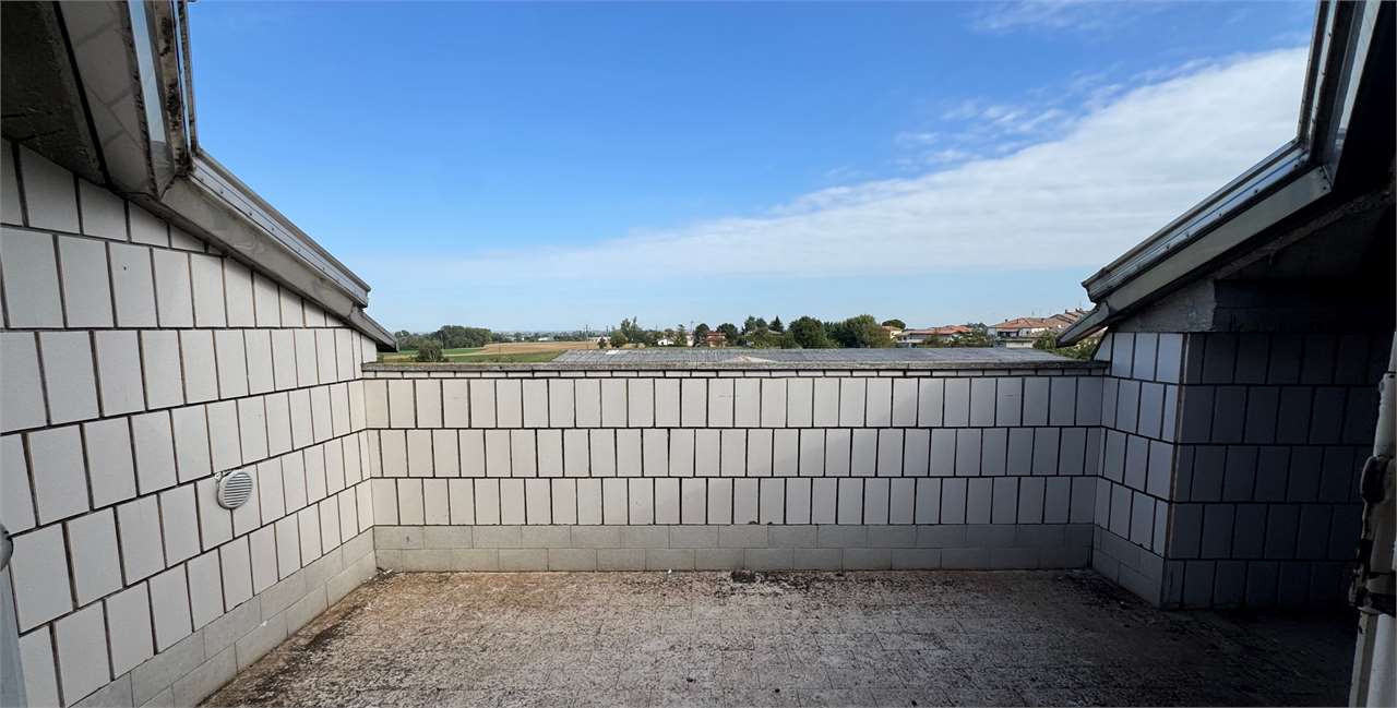 APPARTAMENTO IN VENDITA A TORRAZZA COSTE a Voghera
